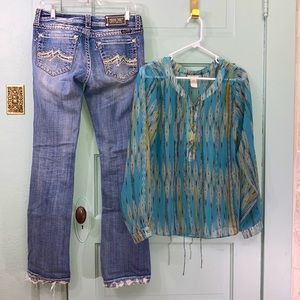 Miss Me Jeans 28 and 2 Tops